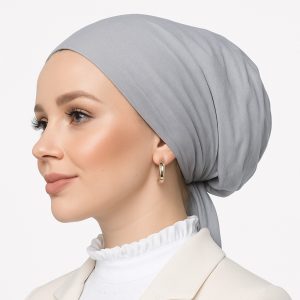 Bonnet avec fermeture